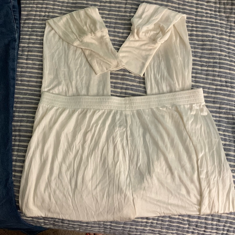 L.L. Bean womens 100% silk long underwear great condition